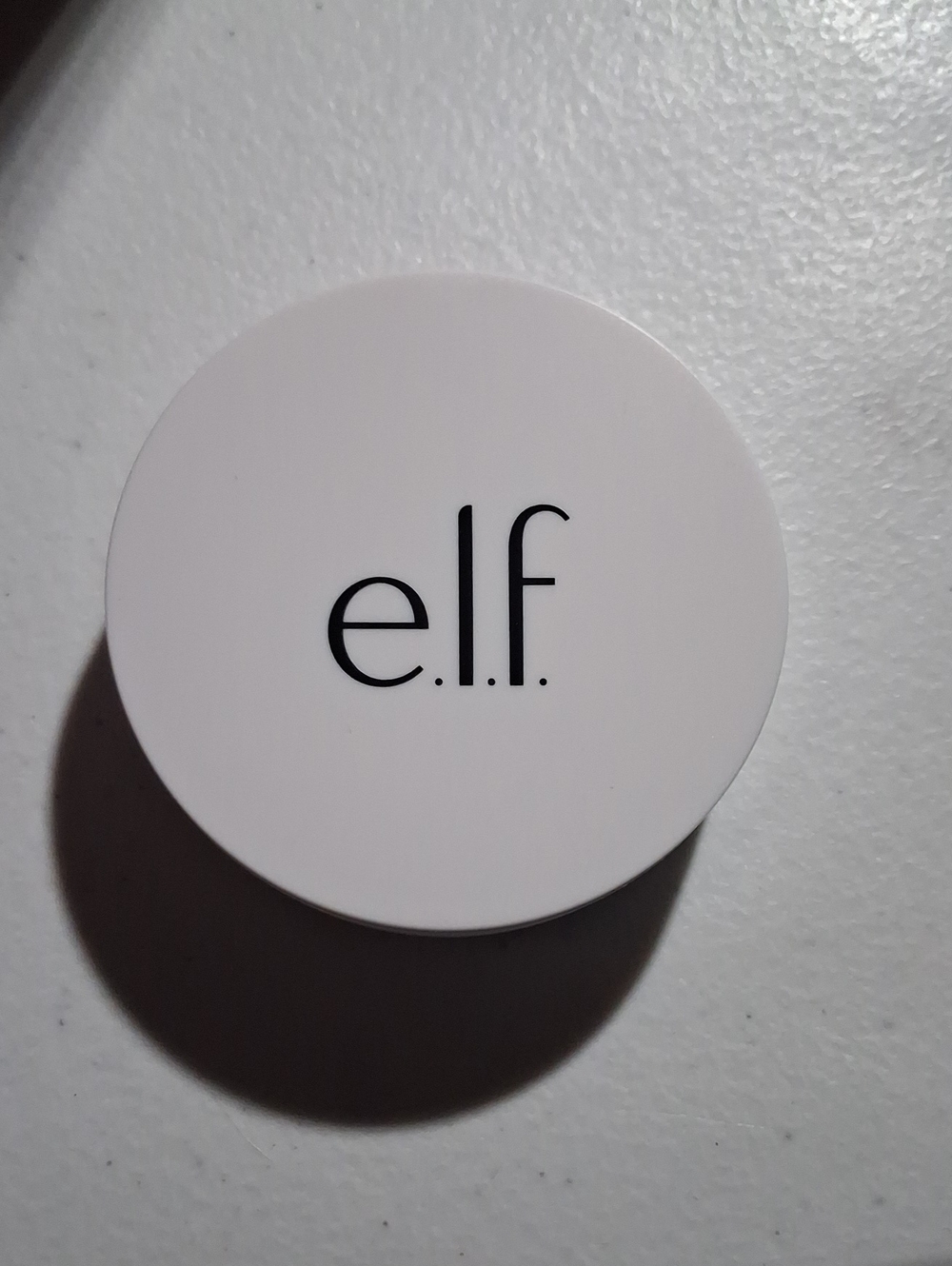 ELF Camo Powder Foundation Light 210 N)